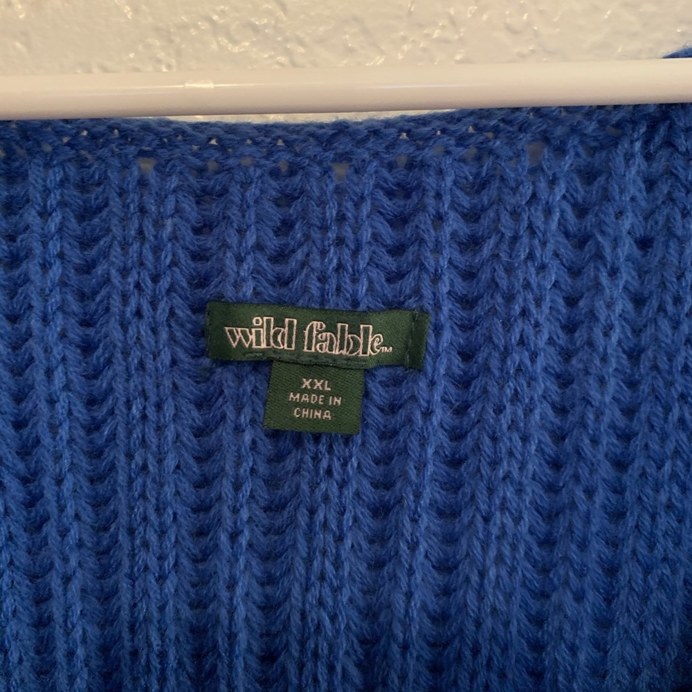 Target sweater! - Picture 3 of 3